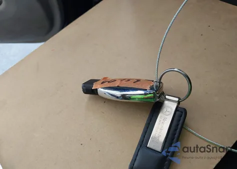 2017 Mercedes-Benz Glc 300 4Matic из США, поврежденный, VIN WDC0G4KB6HF231926